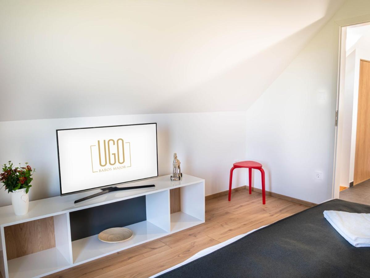 Ugo Apartman Halászi Exterior foto
