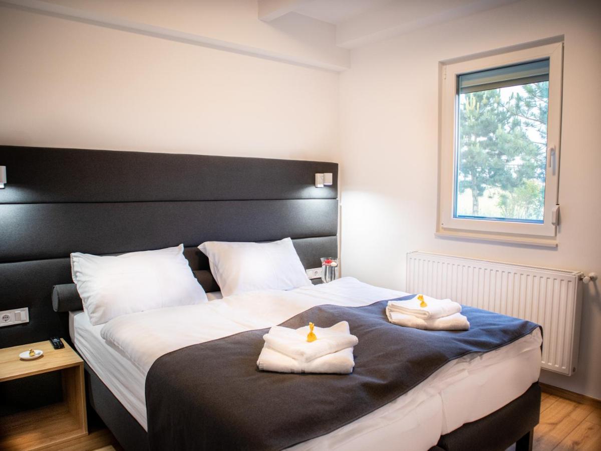 Ugo Apartman Halászi Exterior foto