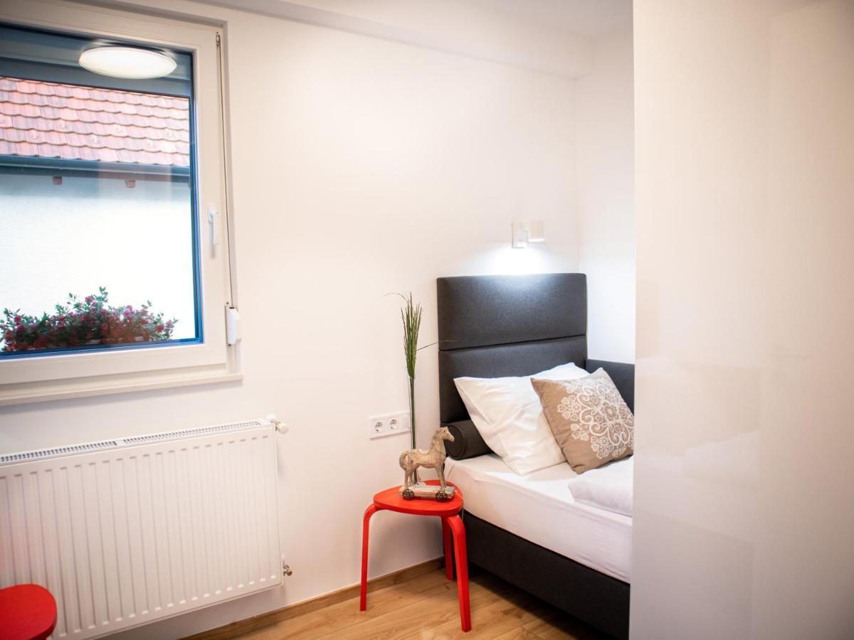 Ugo Apartman Halászi Exterior foto
