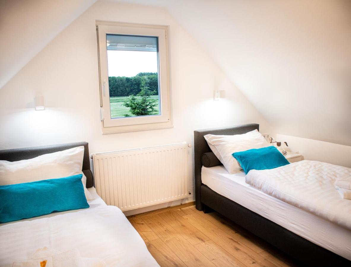 Ugo Apartman Halászi Exterior foto