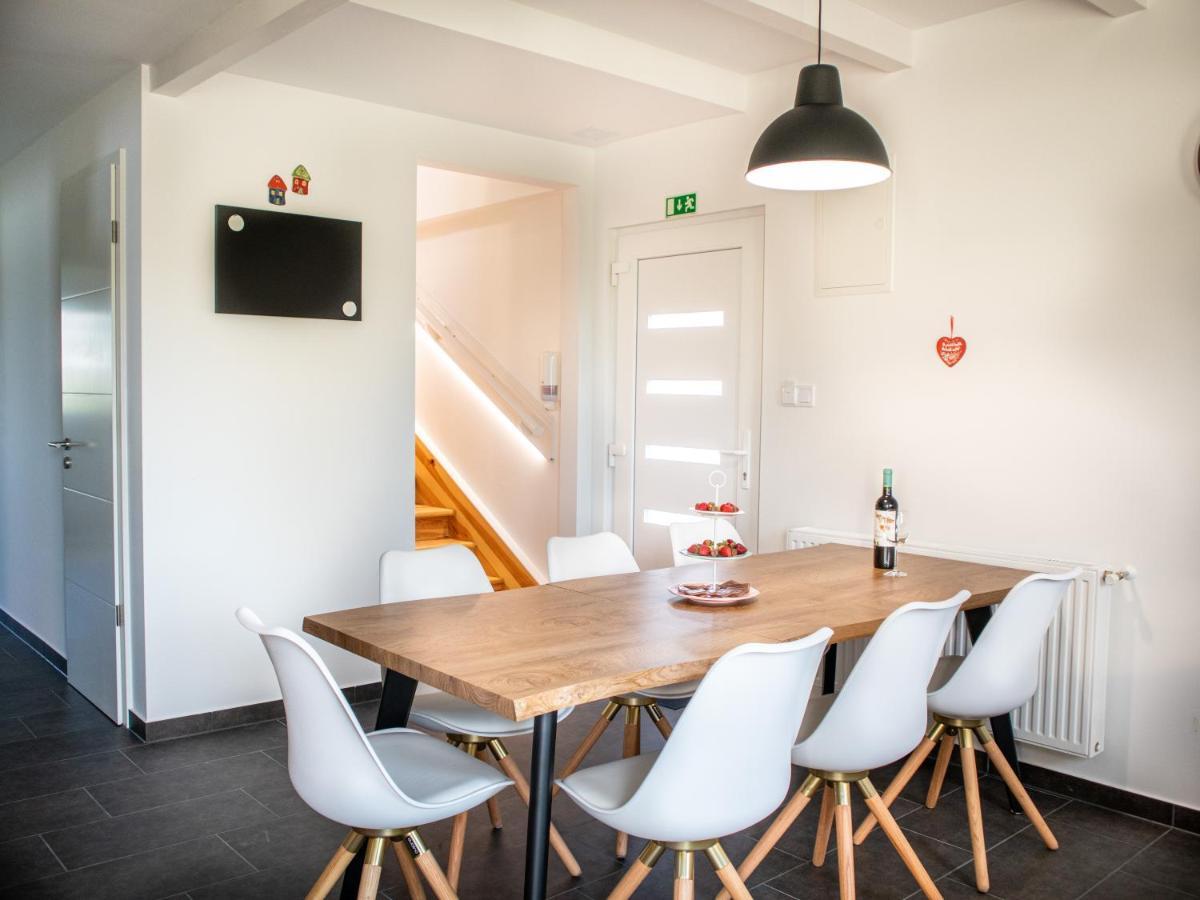 Ugo Apartman Halászi Exterior foto