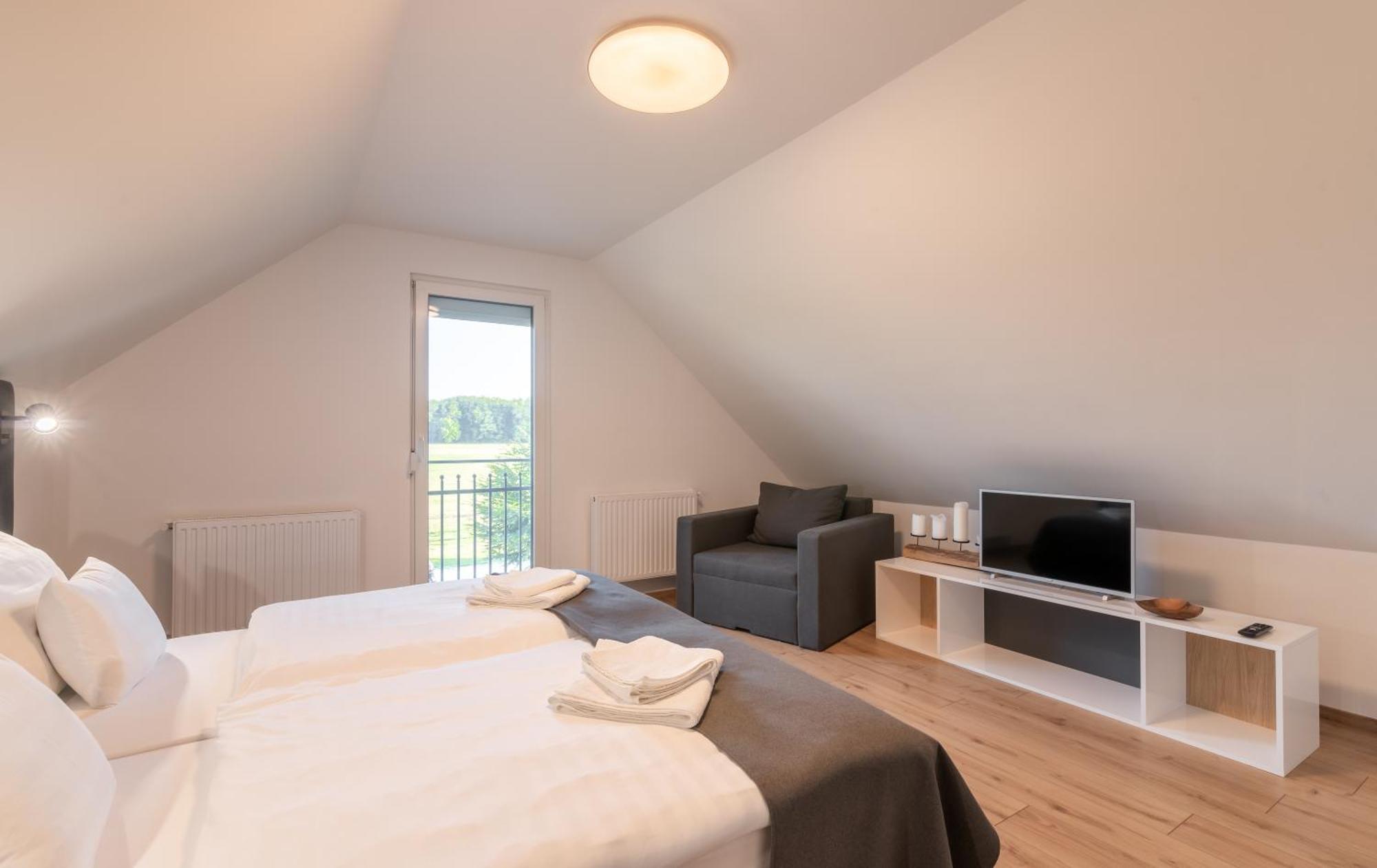 Ugo Apartman Halászi Exterior foto